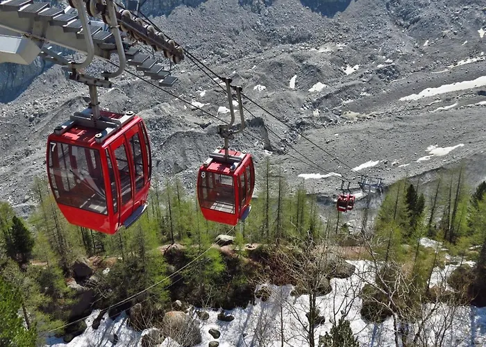 公寓 Chamois Blanc Terrasse - A Haven Near Aiguille Du Midi