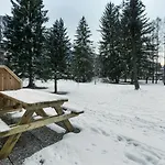 Chamois Blanc Terrasse - A Haven Near Aiguille Du Midi